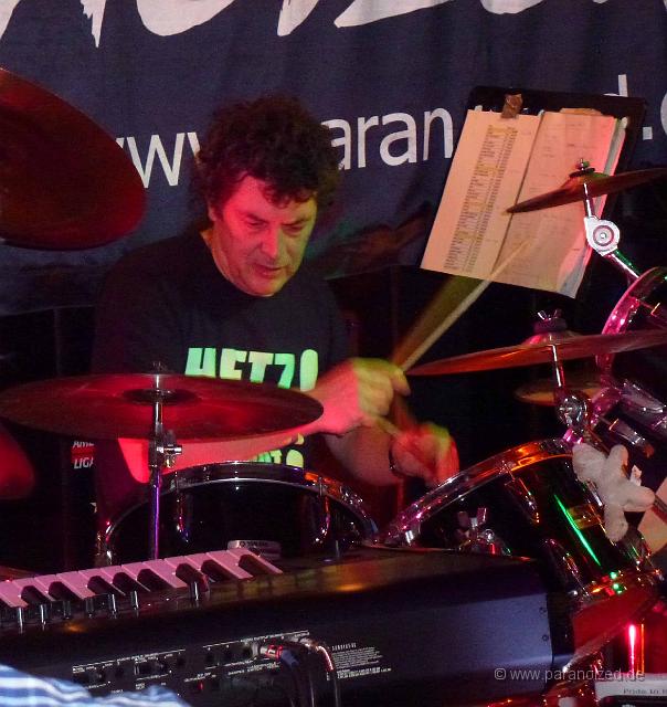 2014 Genial im Grammophon 029.jpg - Keep the beat und hetz mich nicht ;)